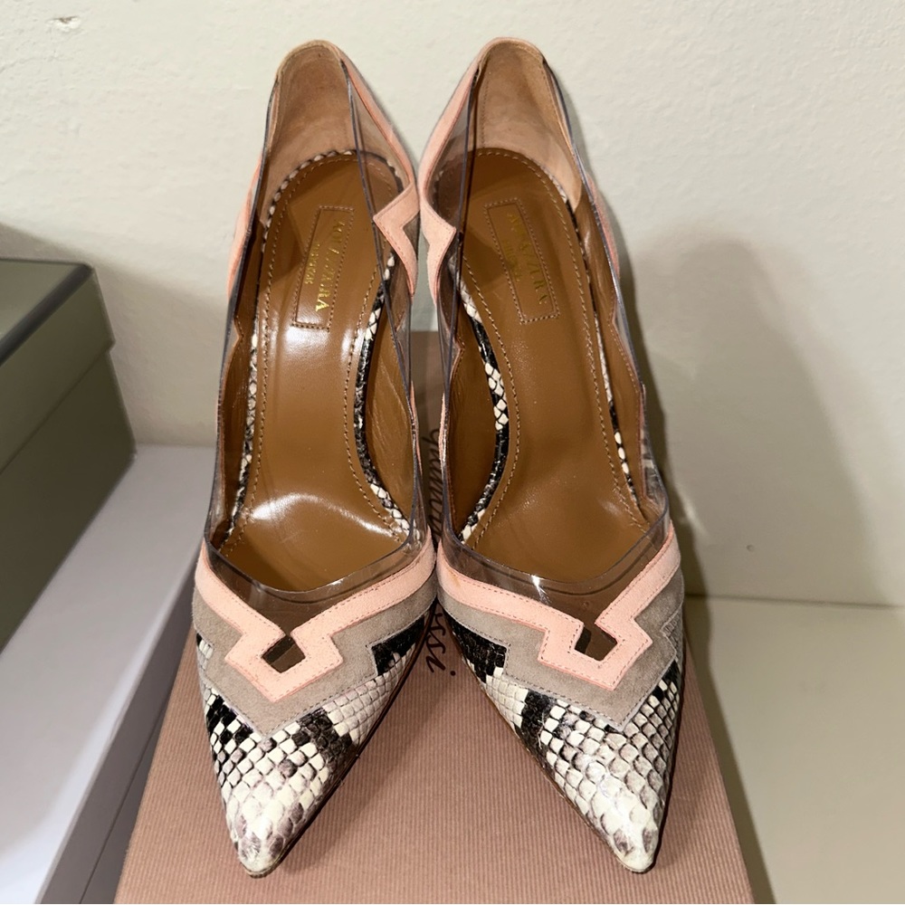 Aquazzura pump worn once for photo shoot